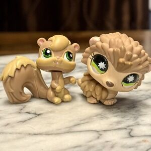 LOT 2 Authentic Littlest Pet Shop Hasbro LPS Tan Squirrel Porcupine Green Eyes